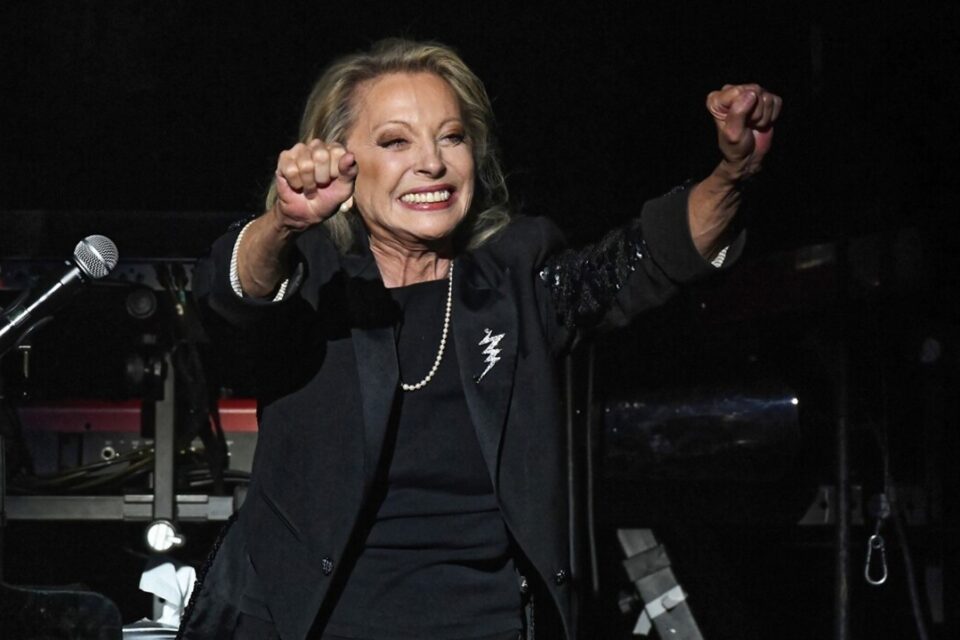 Bon anniversaire à Véronique Sanson (75 ans)