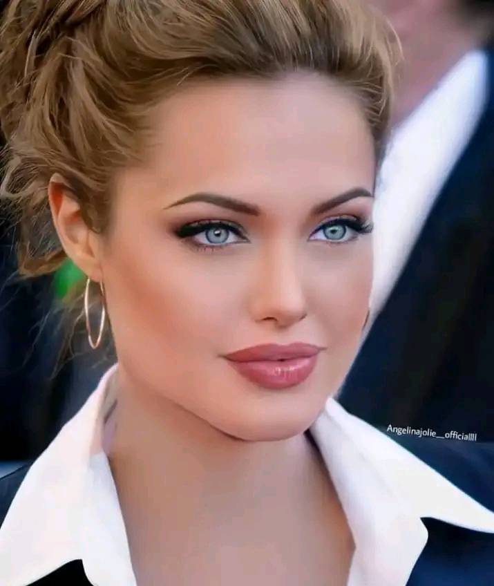 Angelina Jolie