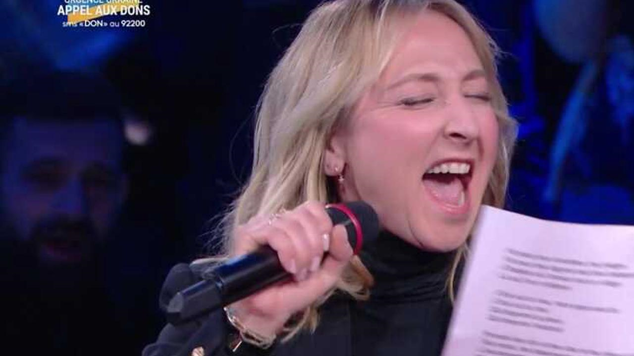 Audrey Lamy impressionne à Taratata en chantant “J’irai où tu iras” de Céline Dion.