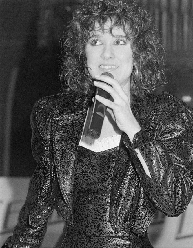 Céline Dion (1987) – “Greatest Love Of All” 