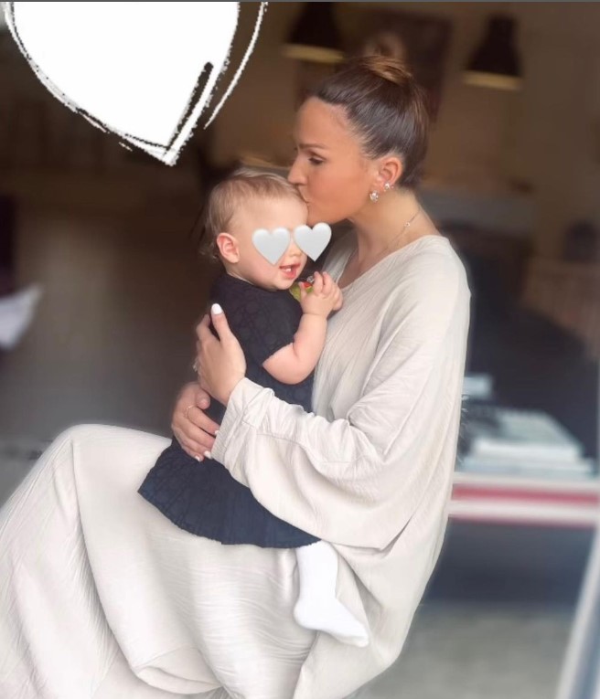 Vitaa pose avec Noa