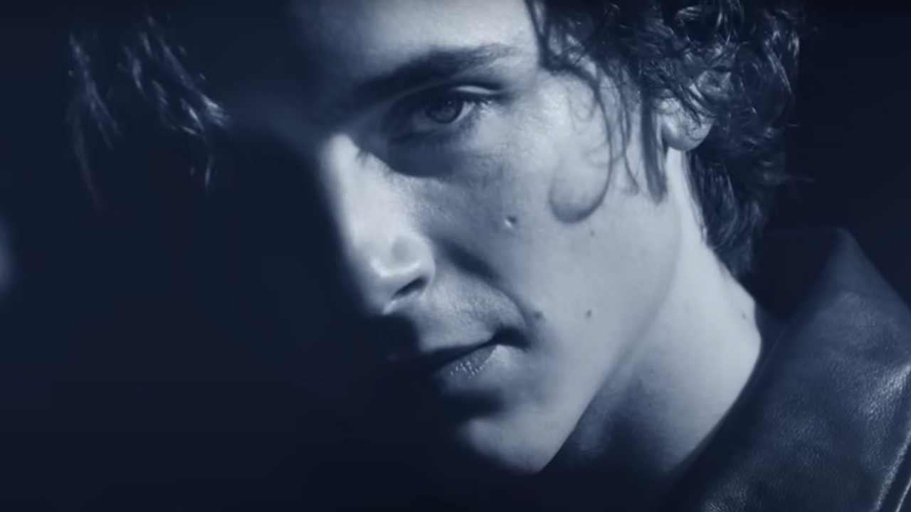 Musique de Pub Bleu de Chanel – Nights In White Satin –  The Moody Blues 