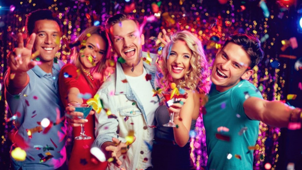 Une compil pour faire la fête. Plus de 2h de musique d’ambiance.