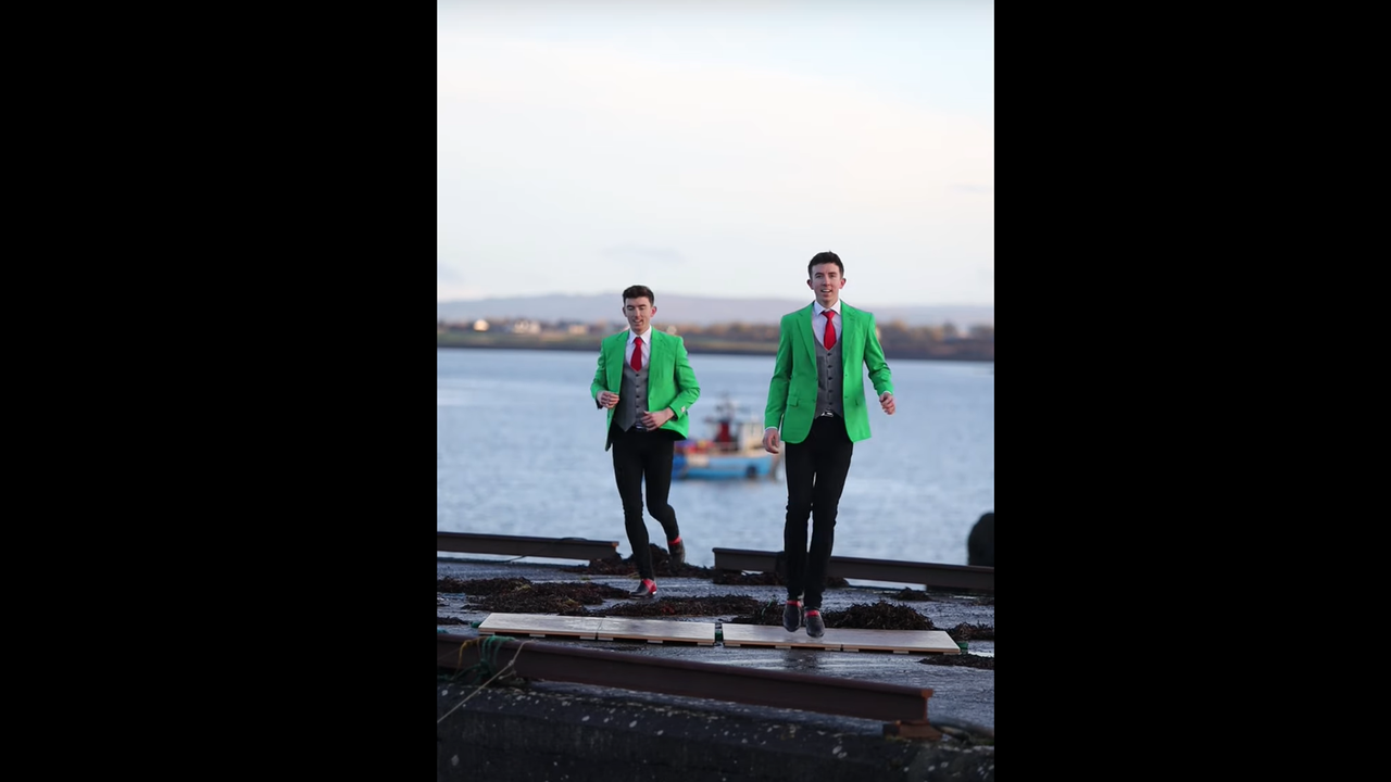 Tap Dance – La danse irlandaise des frères Gardiner le jour de Noël.