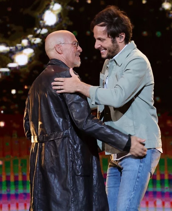 Invité ce samedi chez Bernard Montiel, Vianney évoque son ami Florent Pagny…