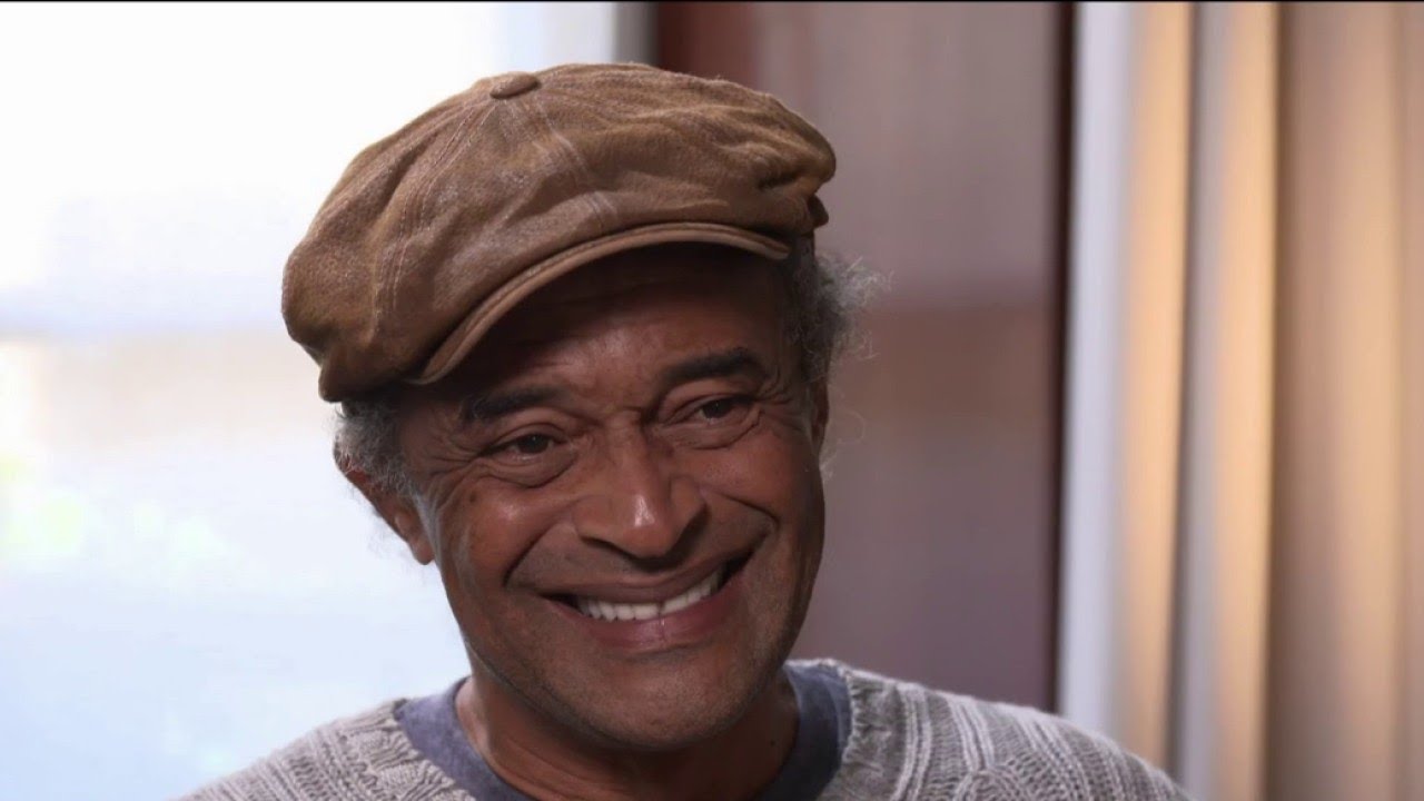 Bon anniversaire à Yannick Noah (63 ans) l’histoire du tennisman chanteur