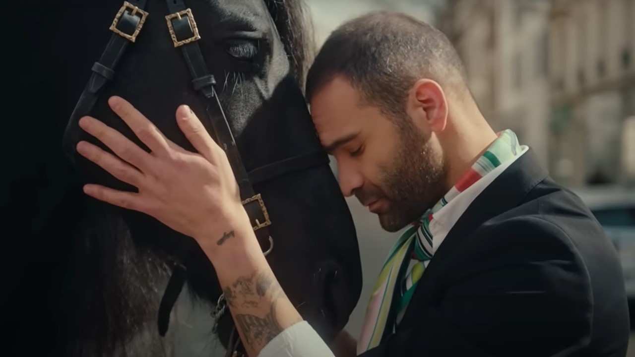 Découvrez le clip “A mi manera” superbe duo Ycare – Amel Bent.