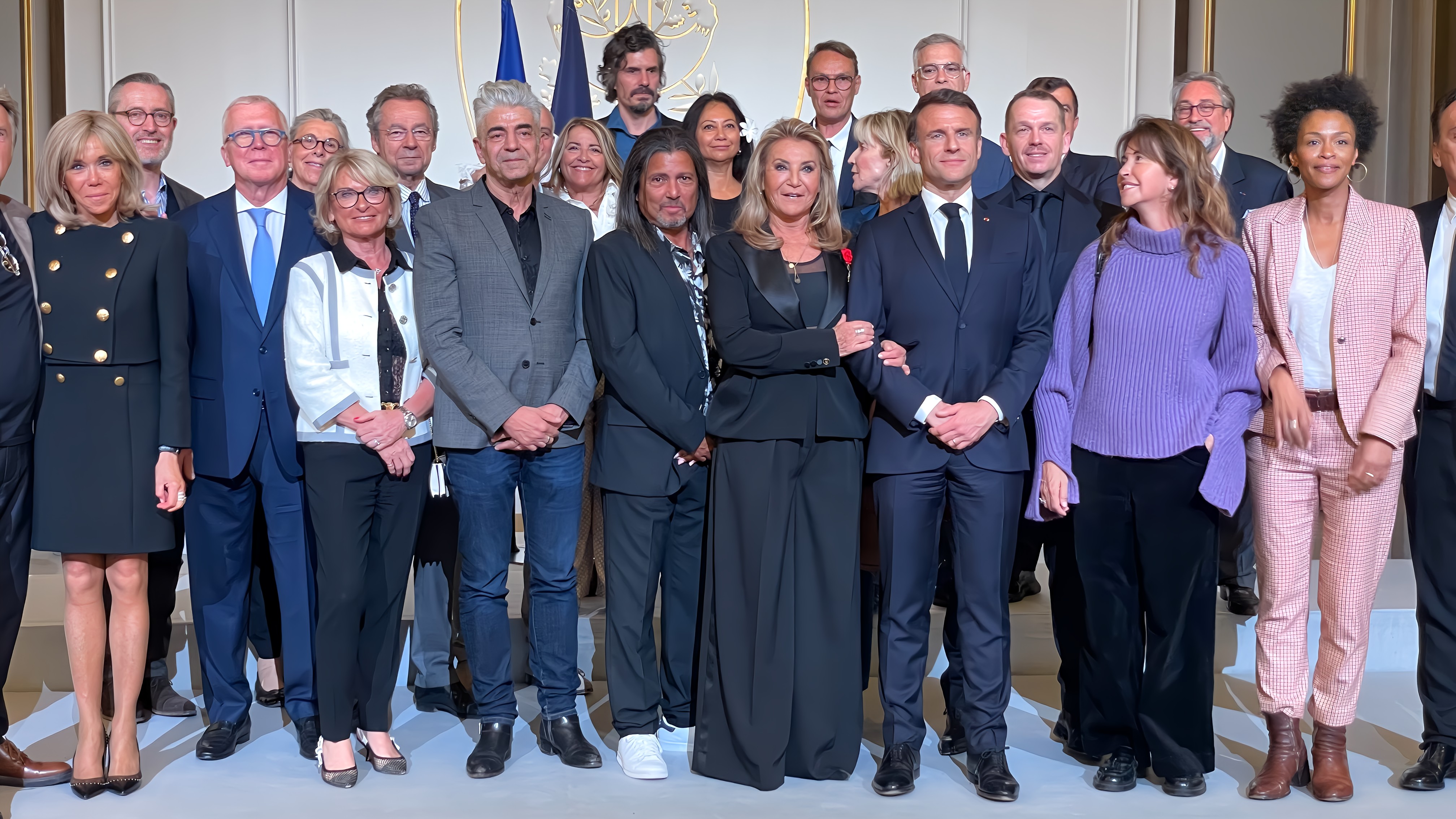 Sheila décorée de la Légion d’honneur ce jeudi par Emmanuel Macron !