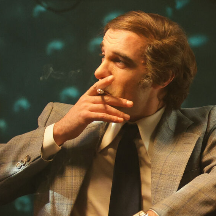Découvrez la bande annonce de “Monsieur Aznavour” le biopic réalisé par Mehdi Idir et Grand Corps Malade. Sortie le 23 octobre en salles.