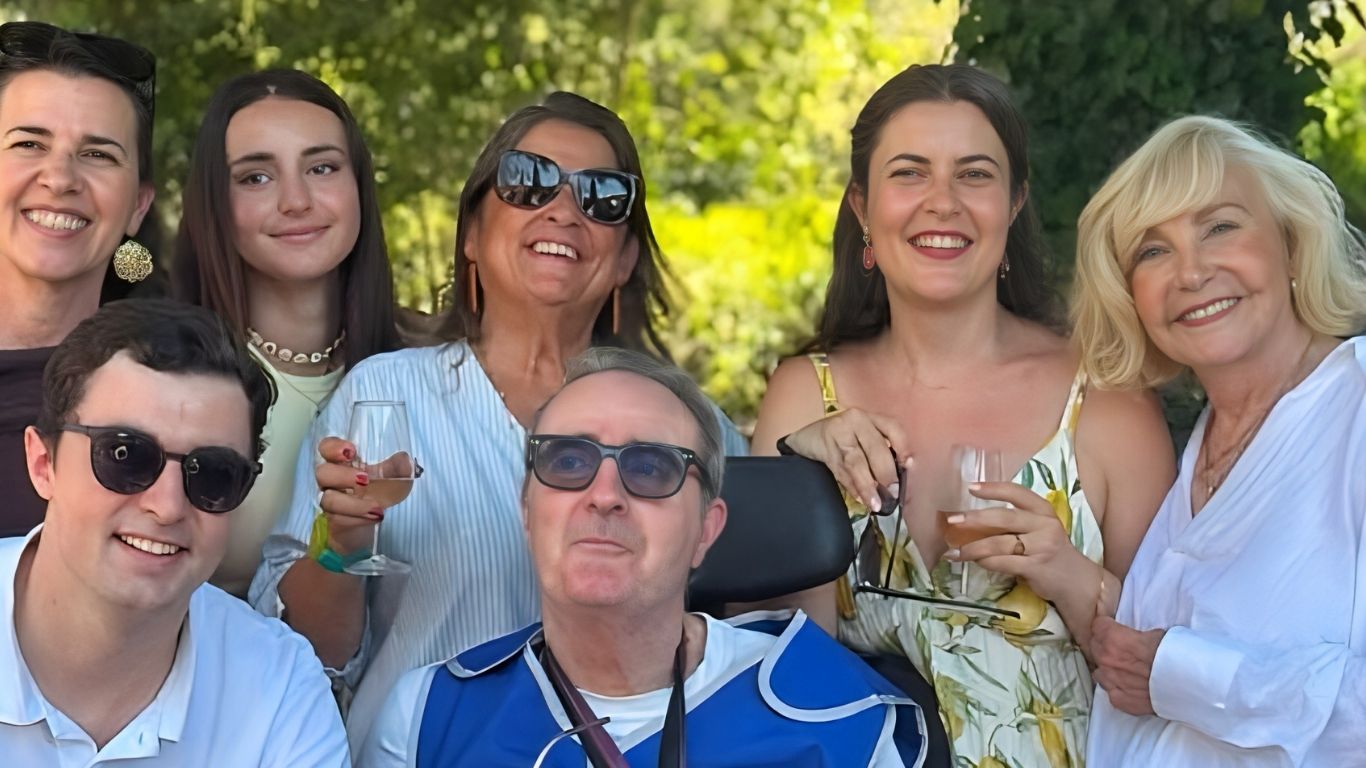 Michèle Torr heureuse: Une bien belle réunion de famille !